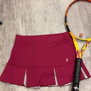 Sofibella Tennis Skirt Magenta, Blue, Silver with Pleats - M